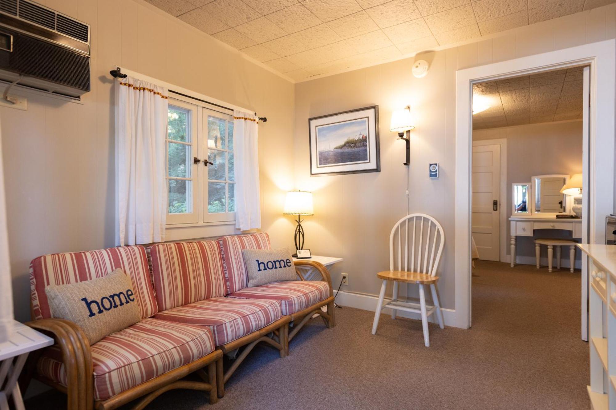 Gordon Lodge Baileys Harbor Room photo