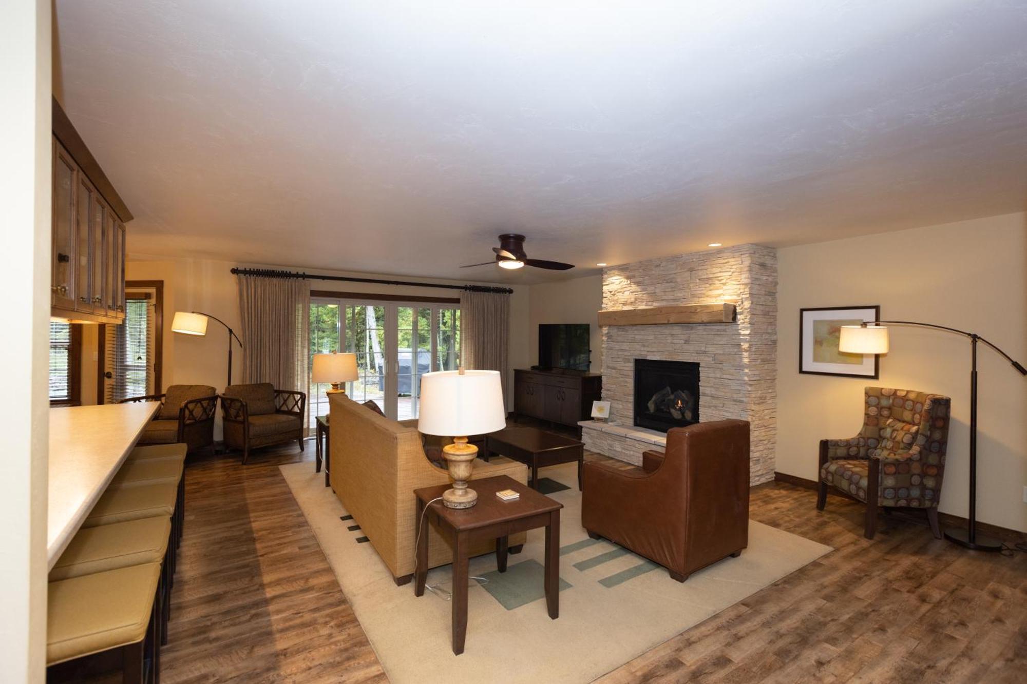 Gordon Lodge Baileys Harbor Room photo