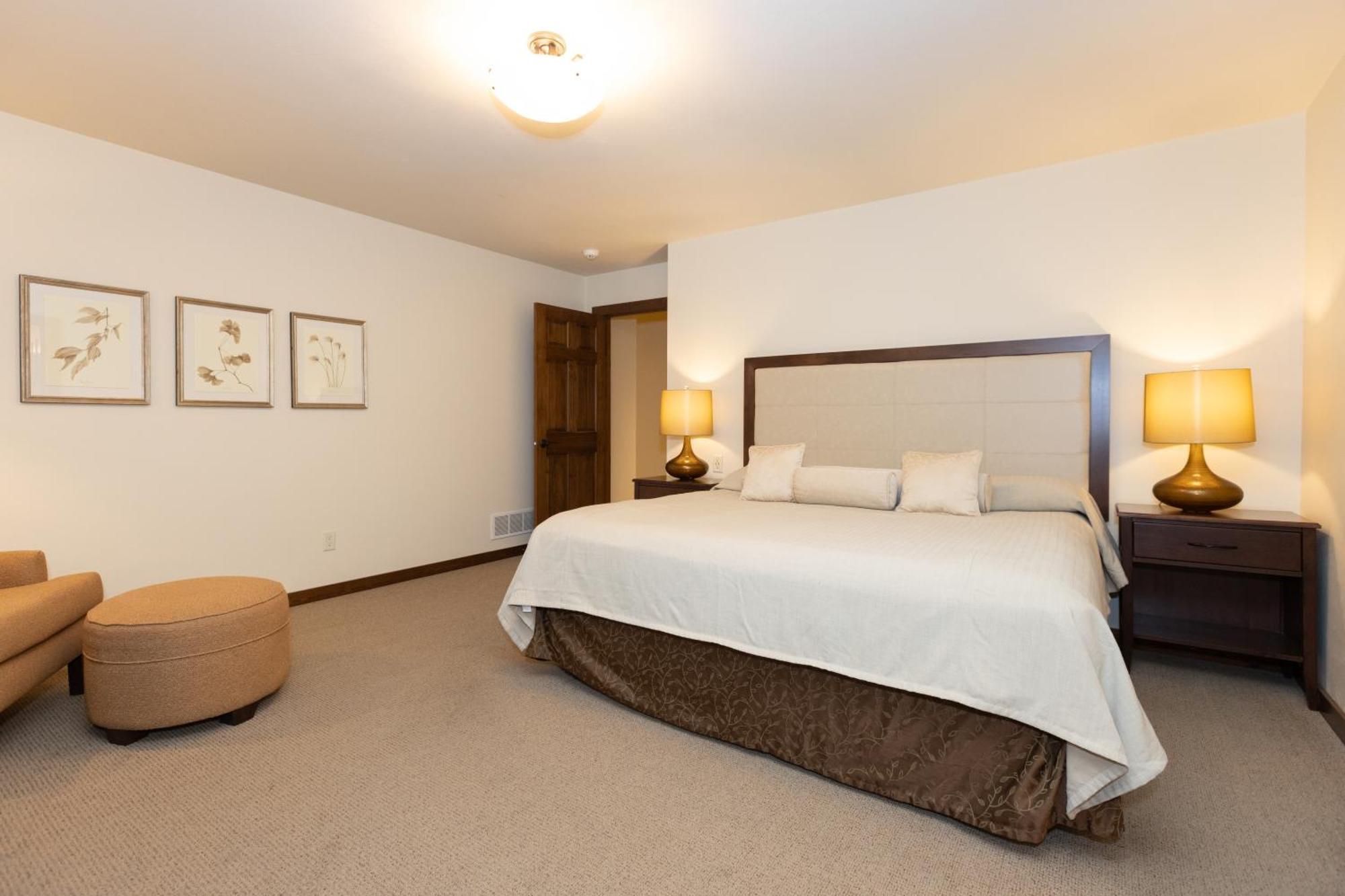 Gordon Lodge Baileys Harbor Room photo