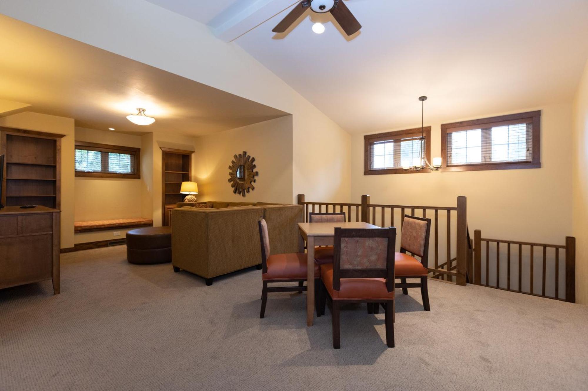 Gordon Lodge Baileys Harbor Room photo